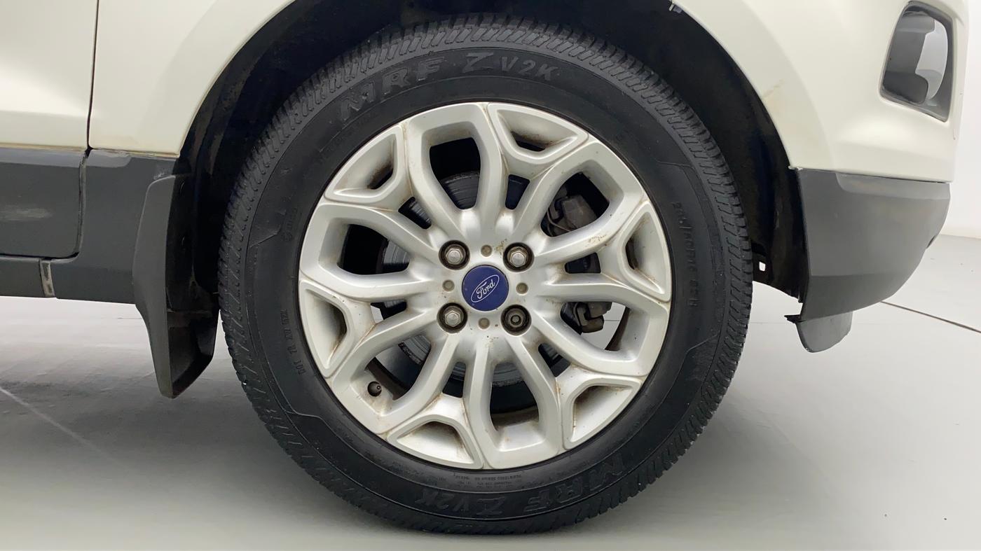 2014 Ford Ecosport 1.5 TITANIUM TI VCT AT, Petrol, Automatic, 48,892 km, Right Front Wheel