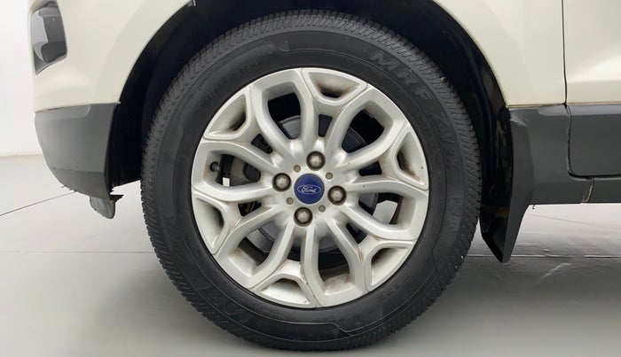 2014 Ford Ecosport 1.5 TITANIUM TI VCT AT, Petrol, Automatic, 48,892 km, Left Front Wheel
