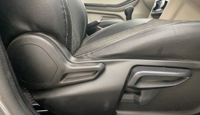 2022 Tata Tiago XZ PLUS CNG, CNG, Manual, 48,427 km, Driver Side Adjustment Panel