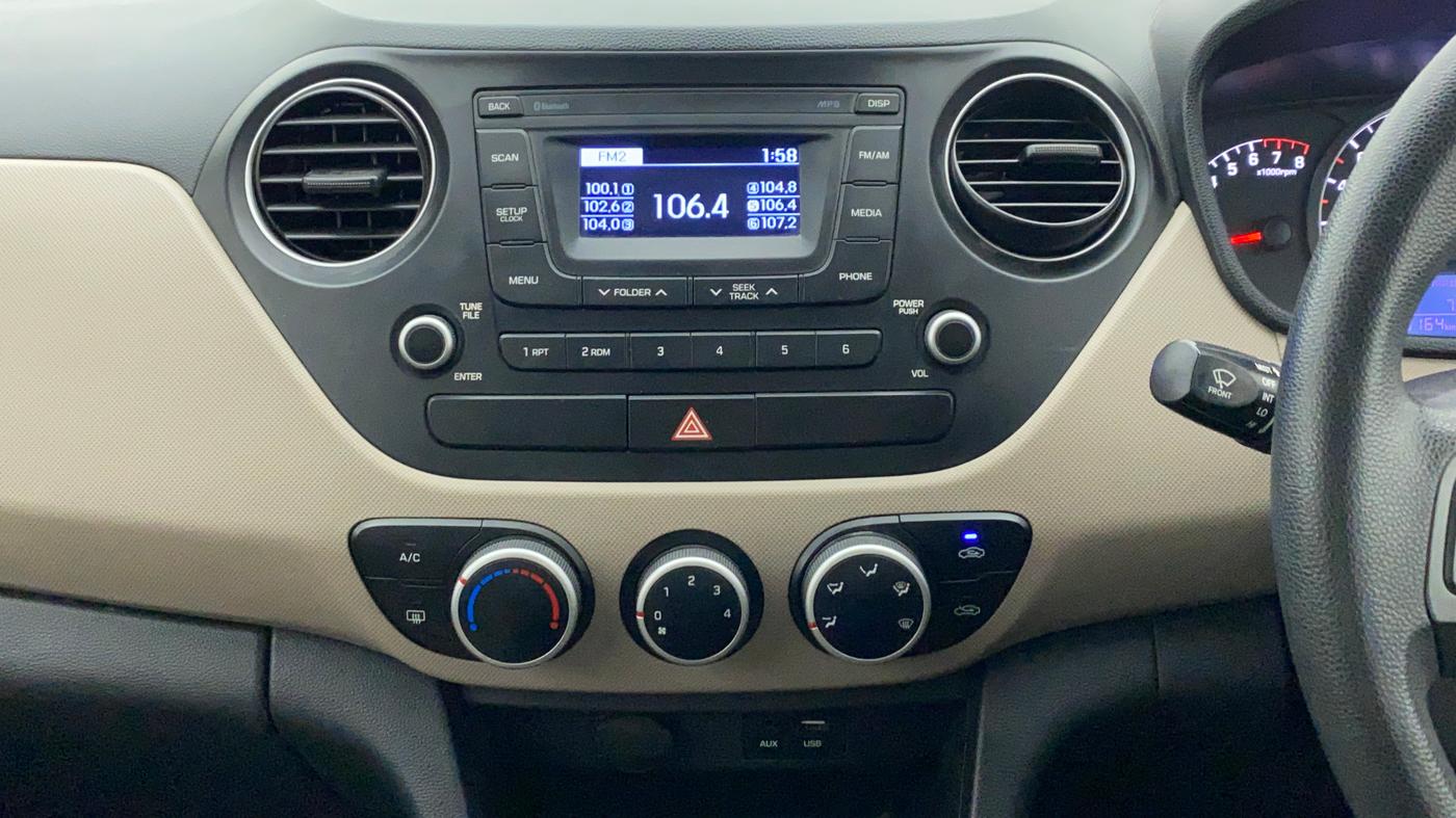 2016 Hyundai Grand i10 SPORTZ 1.2 KAPPA VTVT, Petrol, Manual, 28,163 km, Air Conditioner