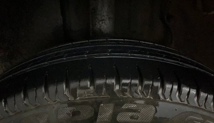 2021 Tata ALTROZ XE PETROL, Petrol, Manual, 19,734 km, Right Rear Tyre Tread