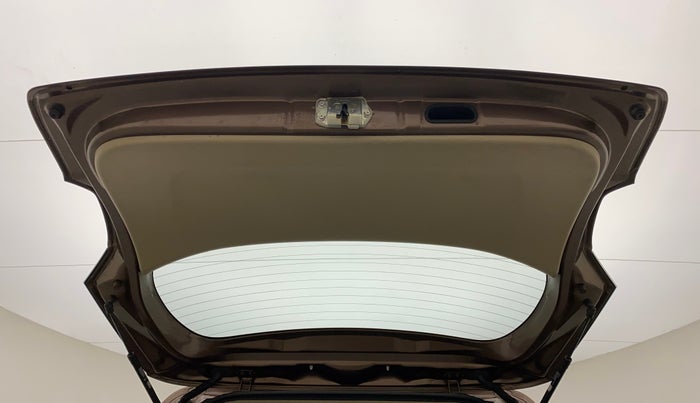 2013 Maruti Ertiga ZDI, Diesel, Manual, 31,944 km, Boot Door Open