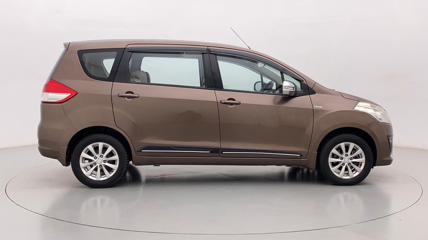 2013 Maruti Ertiga ZDI, Diesel, Manual, 31,944 km, Right Side View