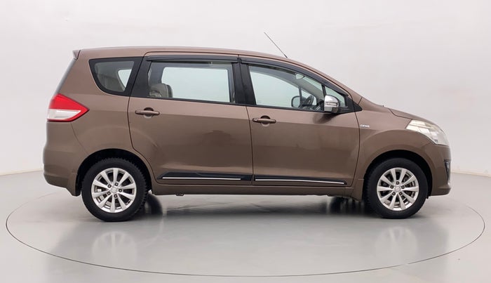 2013 Maruti Ertiga ZDI, Diesel, Manual, 31,944 km, Right Side View