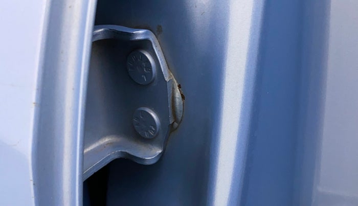 2015 Maruti Swift Dzire LXI, Petrol, Manual, 55,118 km, Right B pillar - Slightly rusted