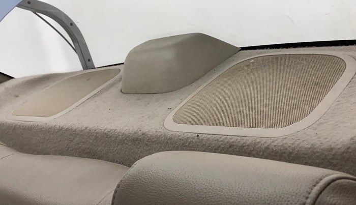 2015 Maruti Swift Dzire LXI, Petrol, Manual, 55,118 km, Infotainment system - Rear speakers missing / not working