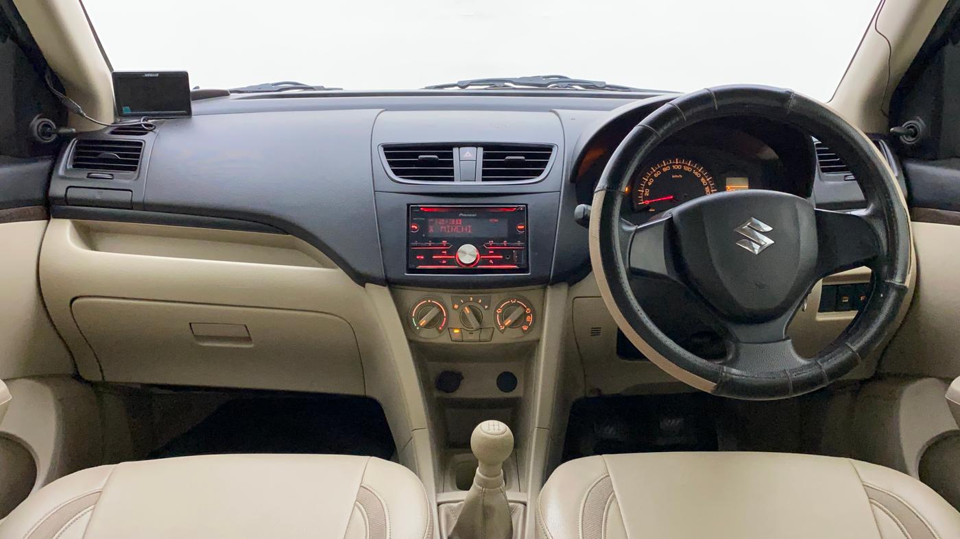 2015 Maruti Swift Dzire LXI, Petrol, Manual, 55,118 km, Dashboard