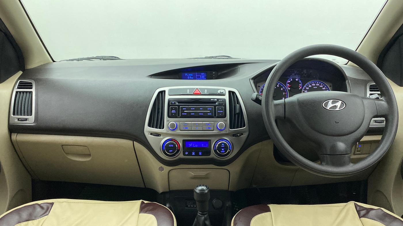 2012 Hyundai i20 MAGNA O 1.2, Petrol, Manual, 64,136 km, Dashboard