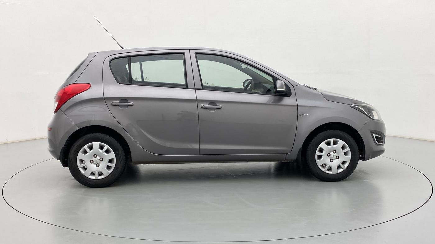 2012 Hyundai i20 MAGNA O 1.2, Petrol, Manual, 64,136 km, Right Side View
