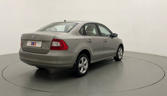 2016 Skoda Rapid AMBITION 1.6 MPI MT, Petrol, Manual, 20,804 km, Right Back Diagonal