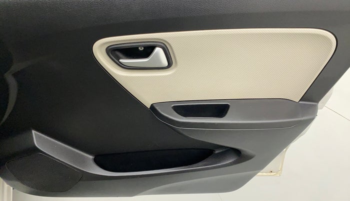 2020 Maruti Alto VXI PLUS, Petrol, Manual, 22,027 km, Driver Side Door Panels Control
