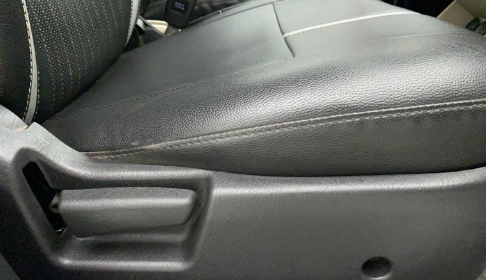 2020 Maruti Alto VXI PLUS, Petrol, Manual, 22,027 km, Driver Side Adjustment Panel