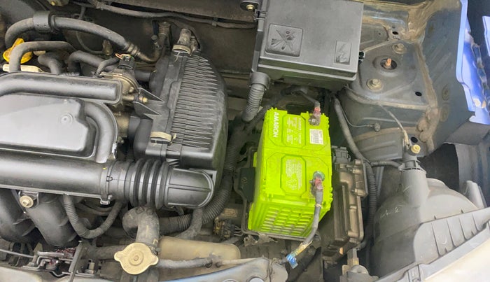 2017 Renault Kwid CLIMBER 1.0 AMT, Petrol, Automatic, 36,771 km, Engine View - Left