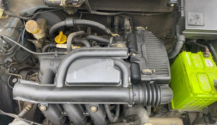 2017 Renault Kwid CLIMBER 1.0 AMT, Petrol, Automatic, 36,771 km, Engine View