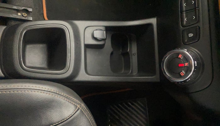 2017 Renault Kwid CLIMBER 1.0 AMT, Petrol, Automatic, 36,771 km, Gear Lever