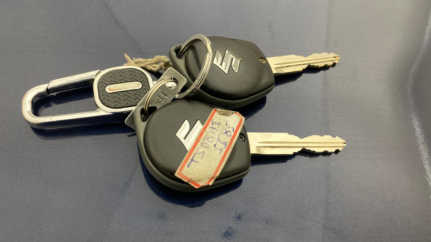 2021 Maruti Swift VXI, Petrol, Manual, 55,990 km, Key Close Up