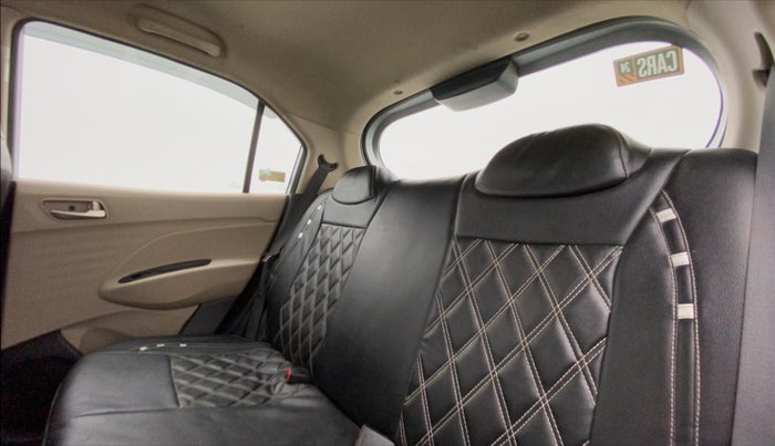 2019 Hyundai NEW SANTRO MAGNA AMT, Petrol, Automatic, 62,611 km, Right Side Rear Door Cabin