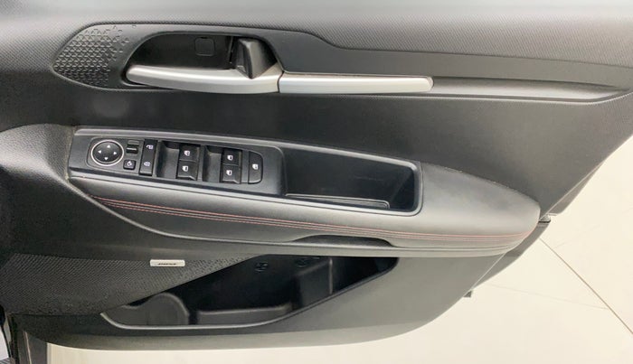 2020 KIA SONET GTX PLUS 1.0 IMT, Petrol, Manual, 31,188 km, Driver Side Door Panels Control