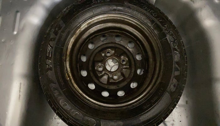 2015 Hyundai Eon ERA +, Petrol, Manual, 22,272 km, Spare Tyre