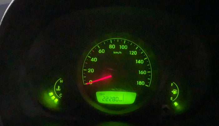 2015 Hyundai Eon ERA +, Petrol, Manual, 22,272 km, Odometer Image