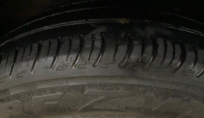 2020 Maruti S PRESSO VXI+, Petrol, Manual, 55,681 km, Left Front Tyre Tread