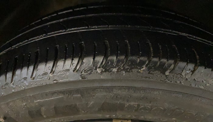 2020 Maruti S PRESSO VXI+, Petrol, Manual, 55,681 km, Right Front Tyre Tread