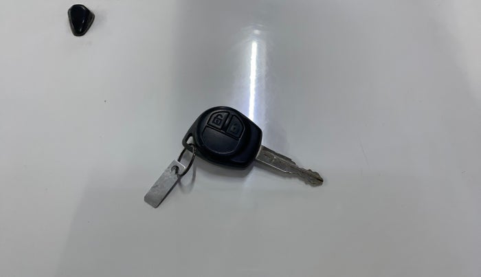 2021 Maruti Alto VXI, Petrol, Manual, 8,685 km, Key Close Up