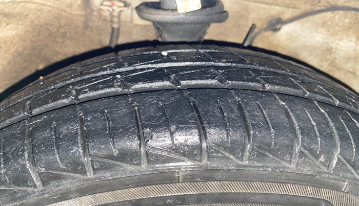 2021 Maruti Alto VXI, Petrol, Manual, 8,685 km, Right Front Tyre Tread