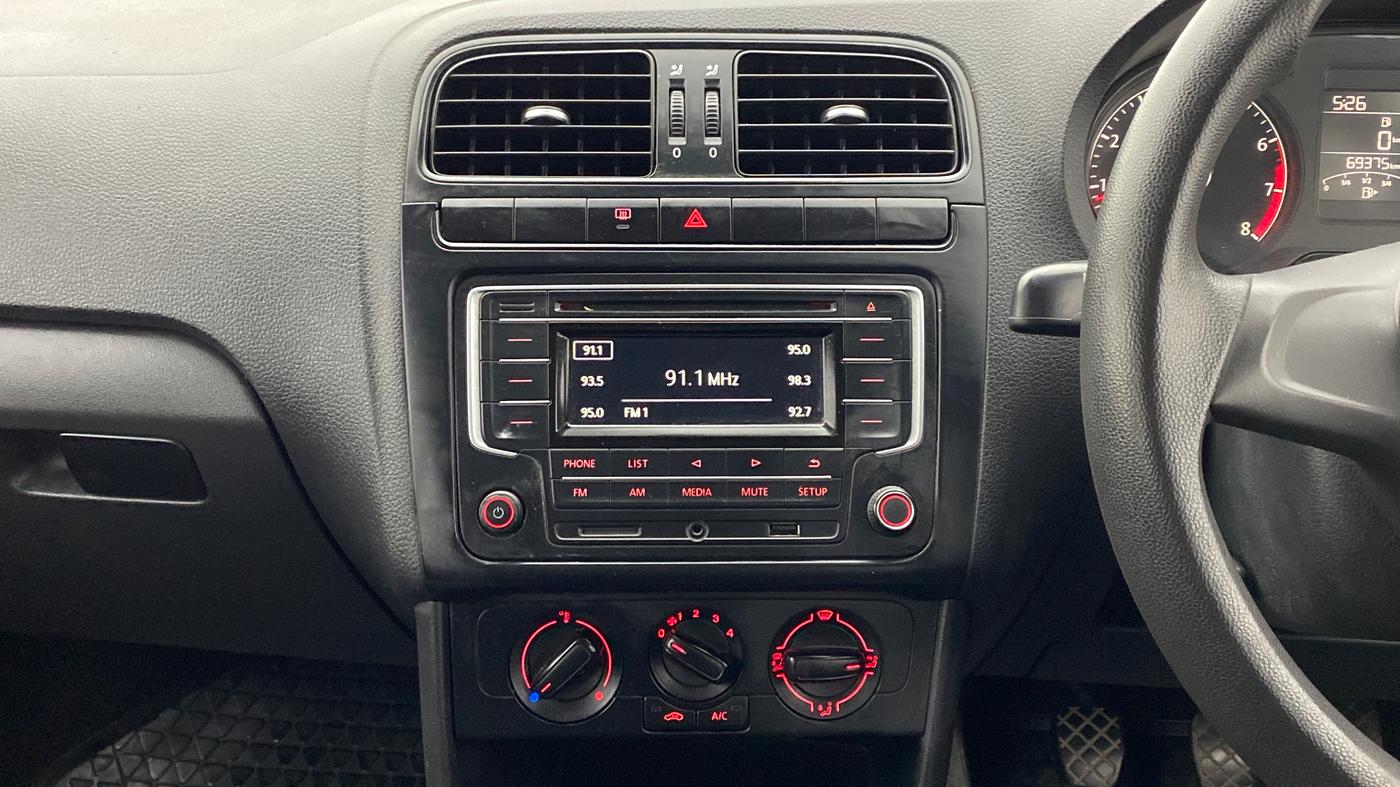 2016 Volkswagen Polo COMFORTLINE 1.2L PETROL, Petrol, Manual, 69,375 km, Air Conditioner
