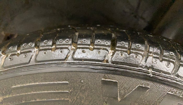 2018 Hyundai Grand i10 MAGNA 1.2 KAPPA VTVT, Petrol, Manual, 56,915 km, Left Rear Tyre Tread