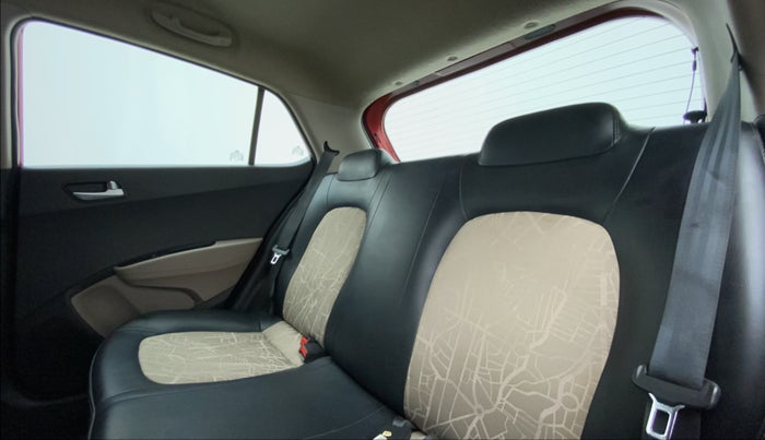 2019 Hyundai Grand i10 SPORTZ 1.2 KAPPA VTVT, Petrol, Manual, 14,163 km, Right Side Rear Door Cabin