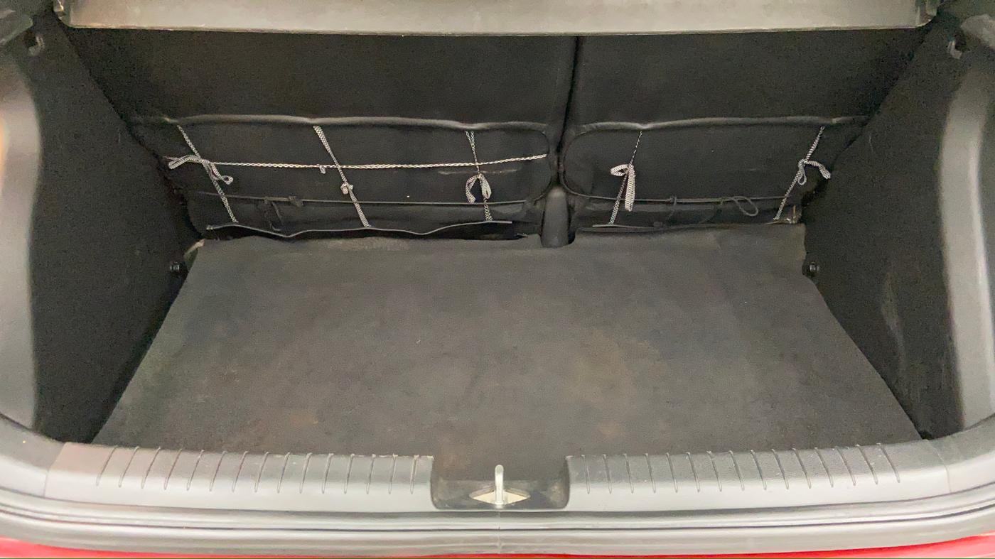 2015 Hyundai Elite i20 ASTA 1.2, Petrol, Manual, 1,03,164 km, Boot Inside View