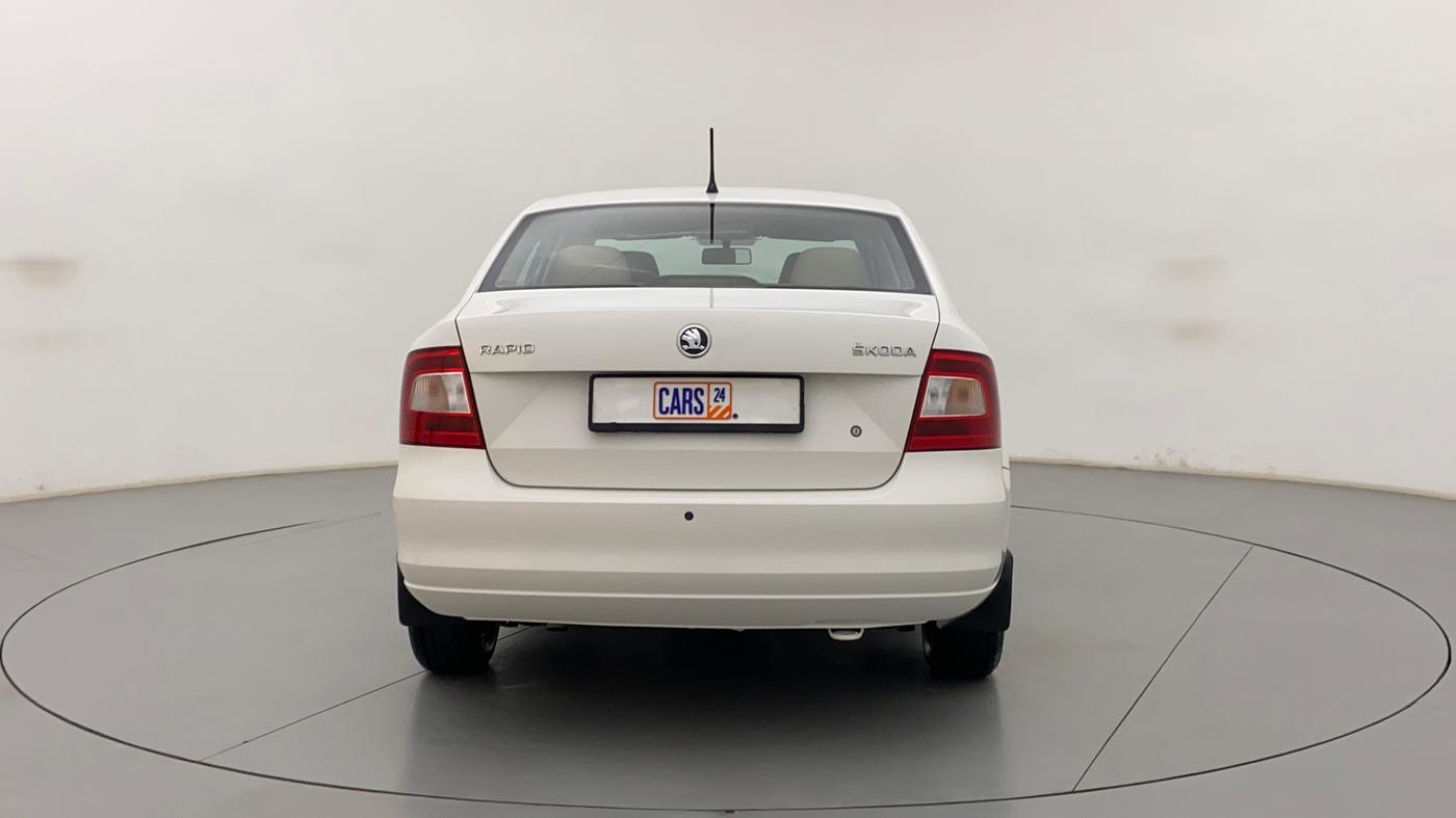 2016 Skoda Rapid 1.5 ACTIVE TDI MT, Diesel, Manual, 1,01,804 km, Back/Rear View