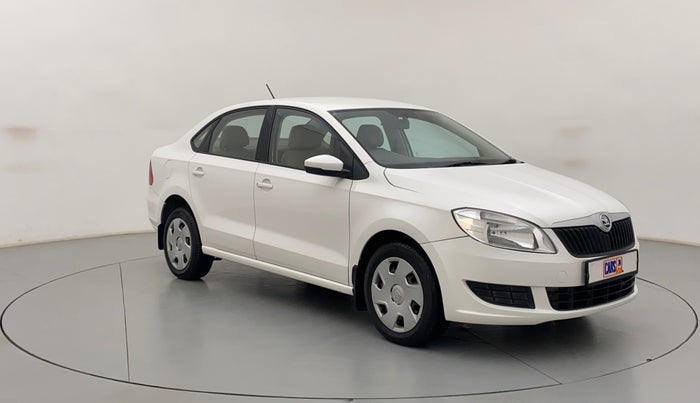 2016 Skoda Rapid 1.5 ACTIVE TDI MT, Diesel, Manual, 1,01,804 km, Right Front Diagonal (45- Degree) View