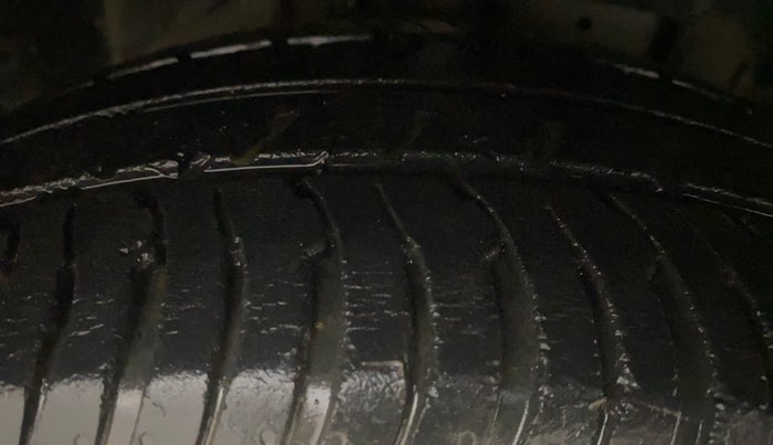 2019 Ford Ecosport TREND 1.5L PETROL, Petrol, Manual, 76,453 km, Right Front Tyre Tread