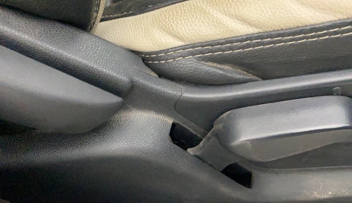 2019 Ford Ecosport TREND 1.5L PETROL, Petrol, Manual, 76,453 km, Driver Side Adjustment Panel