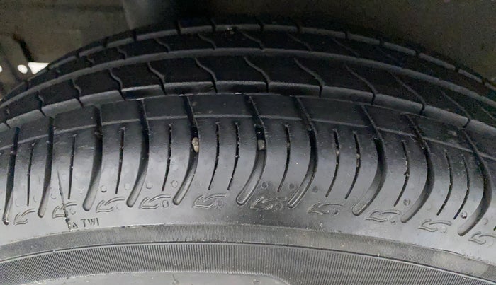 2021 Maruti S PRESSO VXI, Petrol, Manual, 13,458 km, Right Rear Tyre Tread