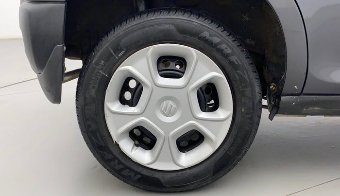 2021 Maruti S PRESSO VXI, Petrol, Manual, 13,458 km, Right Rear Wheel