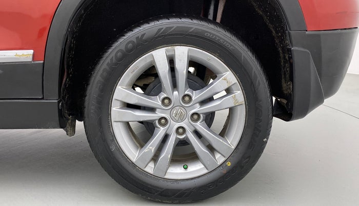 2017 Maruti Vitara Brezza ZDI, Diesel, Manual, 70,483 km, Left Rear Wheel