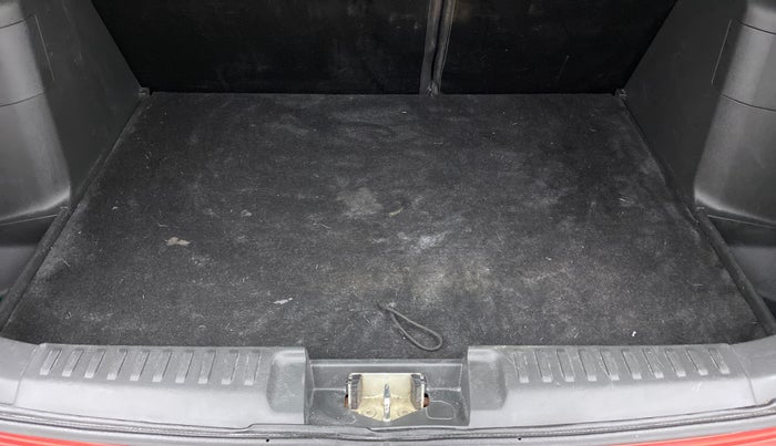 2017 Maruti Vitara Brezza ZDI, Diesel, Manual, 70,483 km, Boot Inside