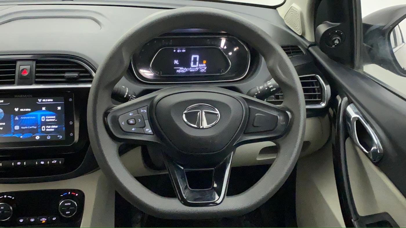 2022 Tata TIGOR XZA PLUS PETROL, Petrol, Automatic, 14,549 km, Steering Wheel Close Up