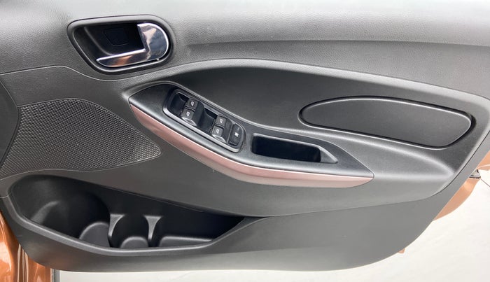 2019 Ford FREESTYLE TITANIUM 1.2 TI-VCT MT, Petrol, Manual, 20,497 km, Driver Side Door Panels Control