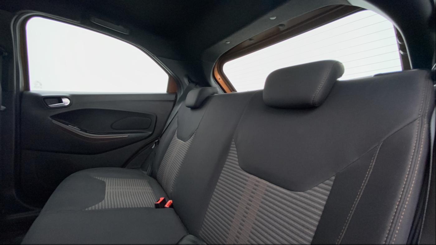 2019 Ford FREESTYLE TITANIUM 1.2 TI-VCT MT, Petrol, Manual, 20,497 km, Right Side Rear Door Cabin