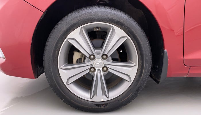 2018 Hyundai Verna 1.6 SX VTVT (O), Petrol, Manual, 41,233 km, Left Front Wheel