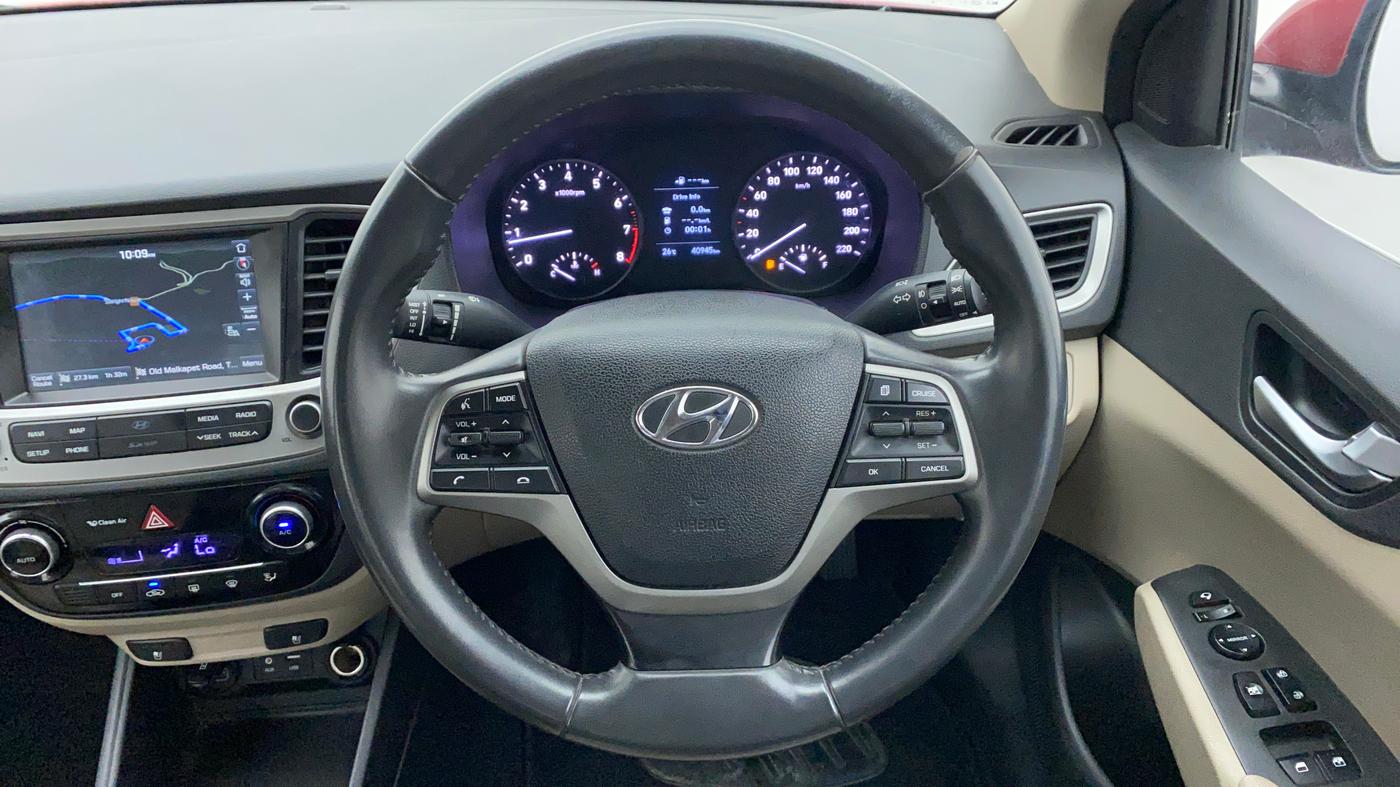 2018 Hyundai Verna 1.6 SX VTVT (O), Petrol, Manual, 41,233 km, Steering Wheel Close Up