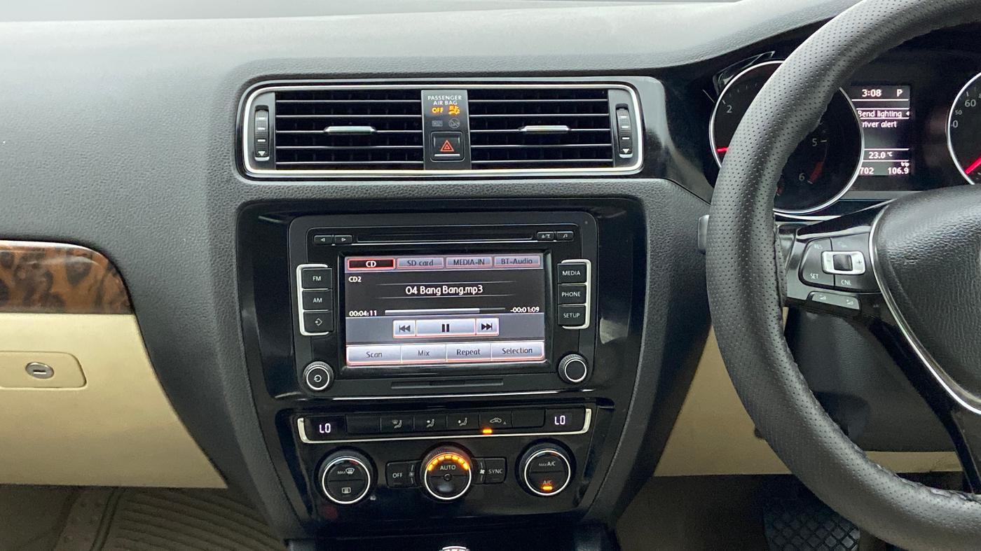 2015 Volkswagen Jetta HIGHLINE TDI AT, Diesel, Automatic, 93,455 km, Air Conditioner