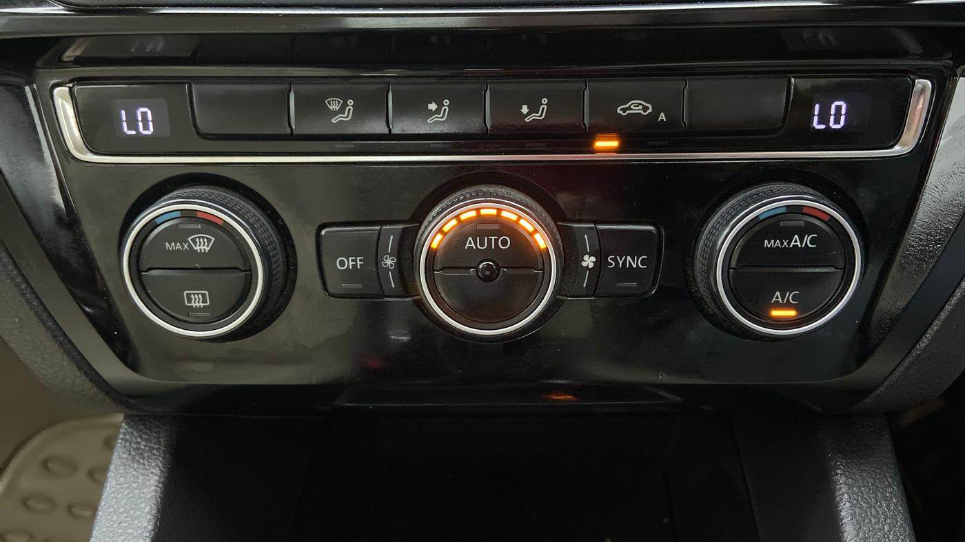 2015 Volkswagen Jetta HIGHLINE TDI AT, Diesel, Automatic, 93,455 km, Automatic Climate Control