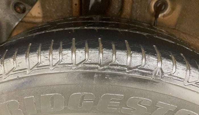 2019 Hyundai Elite i20 SPORTZ PLUS  1.2 CVT, Petrol, Automatic, 31,205 km, Right Rear Tyre Tread