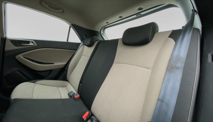 2014 Hyundai Elite i20 ASTA 1.2, Petrol, Manual, 50,877 km, Right Side Rear Door Cabin