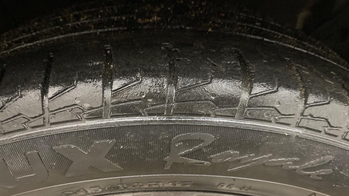 2023 KIA SELTOS GTX PLUS 1.5 DIESEL AT, Diesel, Automatic, 66,293 km, Right Front Tyre Tread